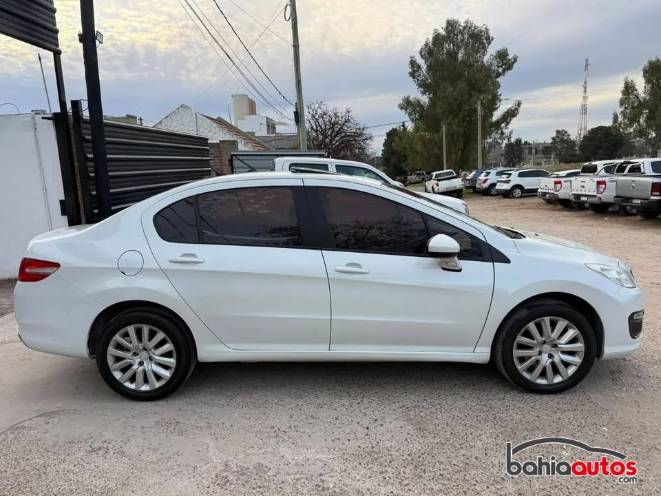 Peugeot 408 2016 usado en Bahía Blanca - foto 9