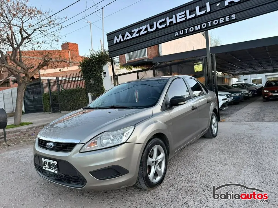 Ford Focus 2010 usado en Bahía Blanca - foto 1