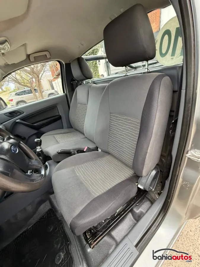 Ford Ranger 2015 usado en Bahía Blanca - foto 5