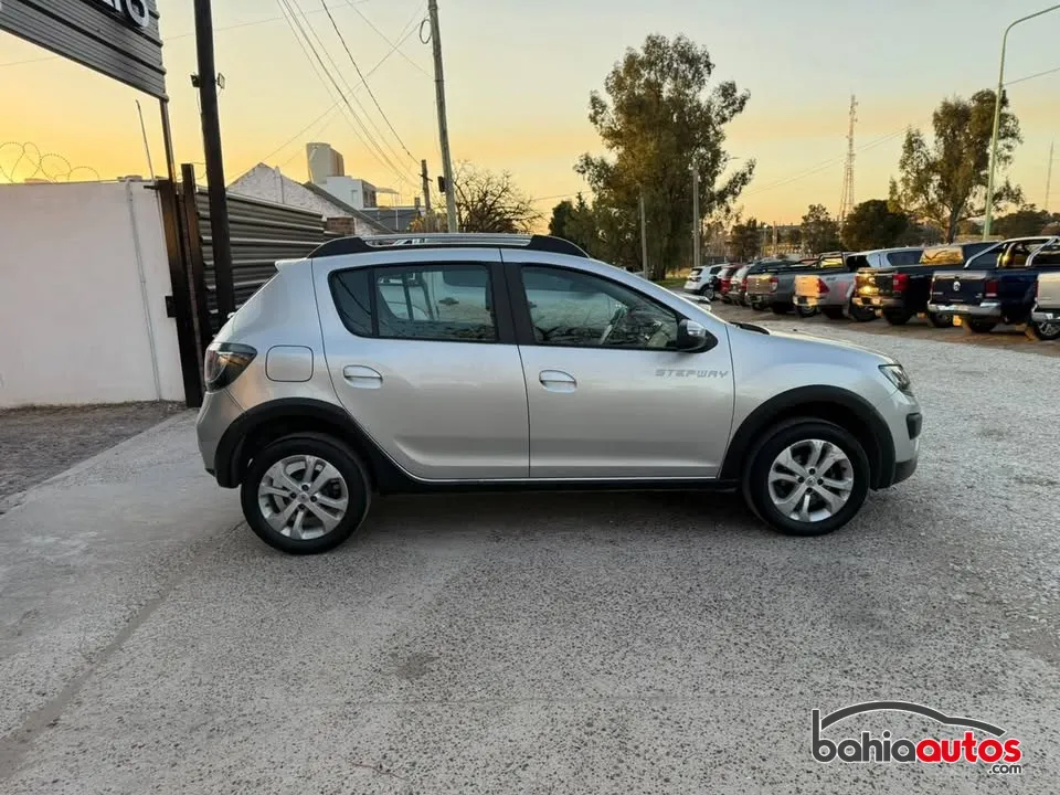 Renault Sandero Stepway 2019 usado en Bahía Blanca - foto 9