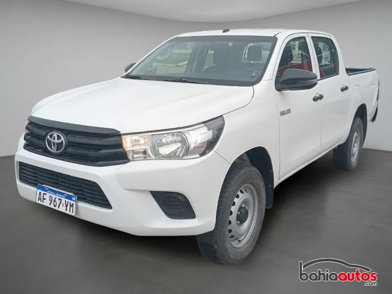 Toyota Hilux 2023 usado en Bahía Blanca - foto 4