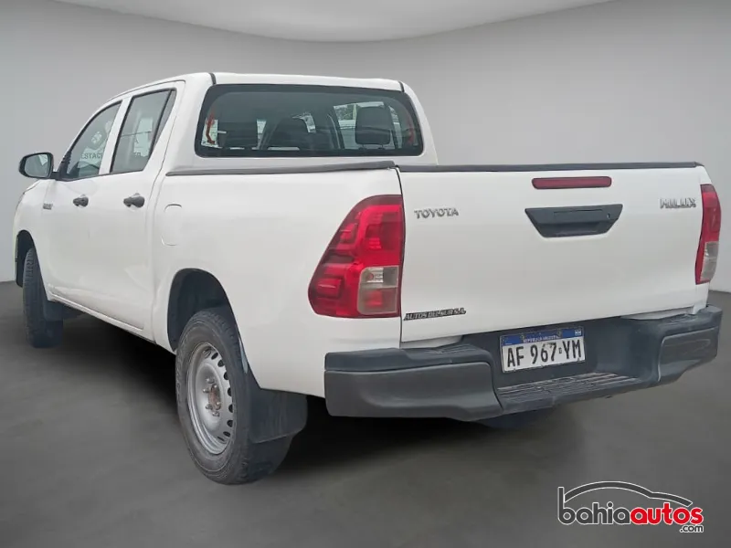 Toyota Hilux 2023 usado en Bahía Blanca - foto 7