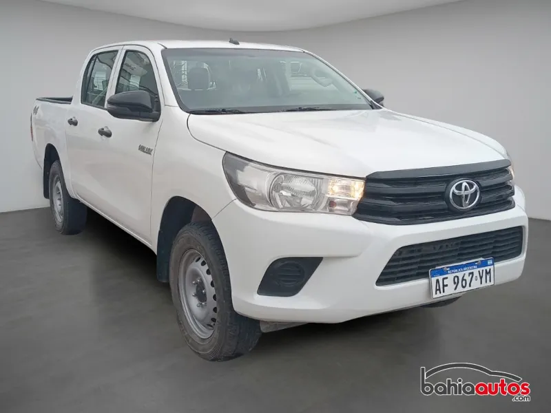 Toyota Hilux 2023 usado en Bahía Blanca - foto 1