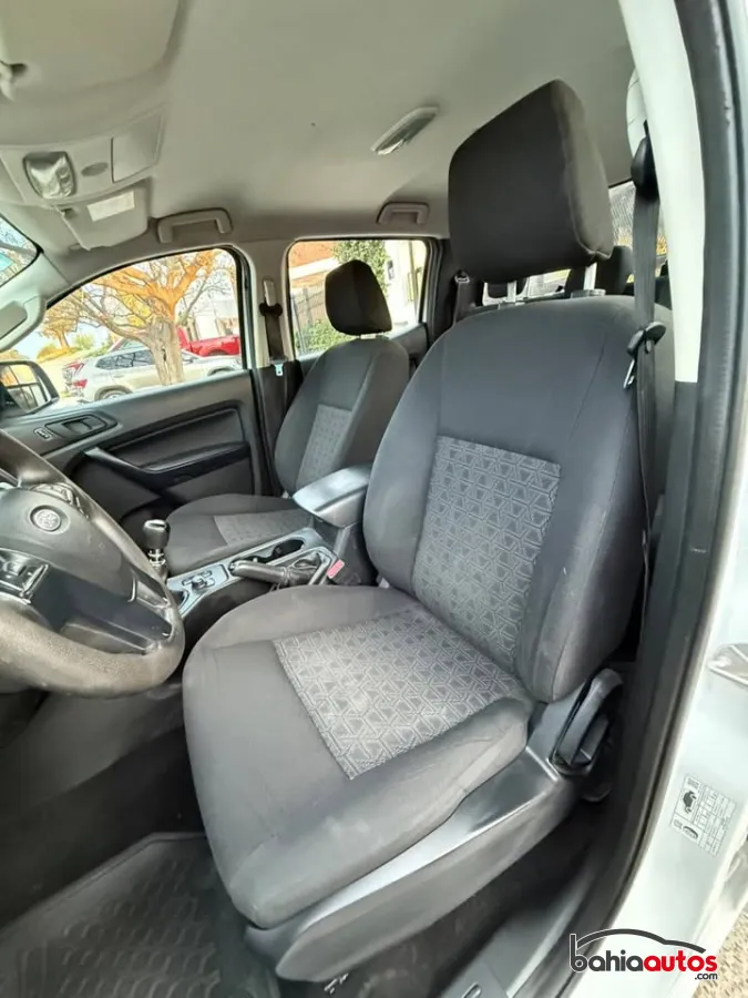 Ford Ranger 2023 usado en Bahía Blanca - foto 5