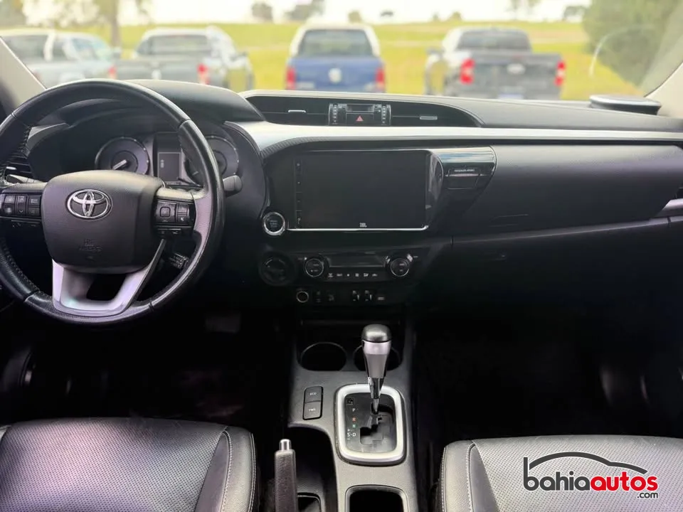 Toyota Hilux 2024 usado en Bahía Blanca - foto 4