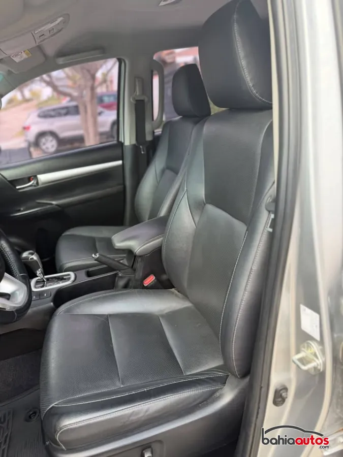 Toyota Hilux 2024 usado en Bahía Blanca - foto 5
