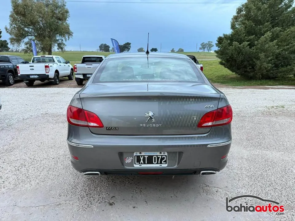 Peugeot 408 2012 usado en Bahía Blanca - foto 6