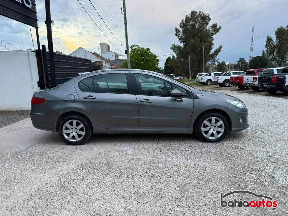 Peugeot 408 2012 usado en Bahía Blanca - foto 7