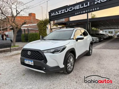 Toyota Corolla Cross 2023 usado en Bahía Blanca