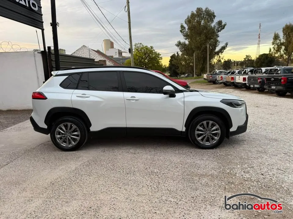 Toyota Corolla Cross 2023 usado en Bahía Blanca - foto 9