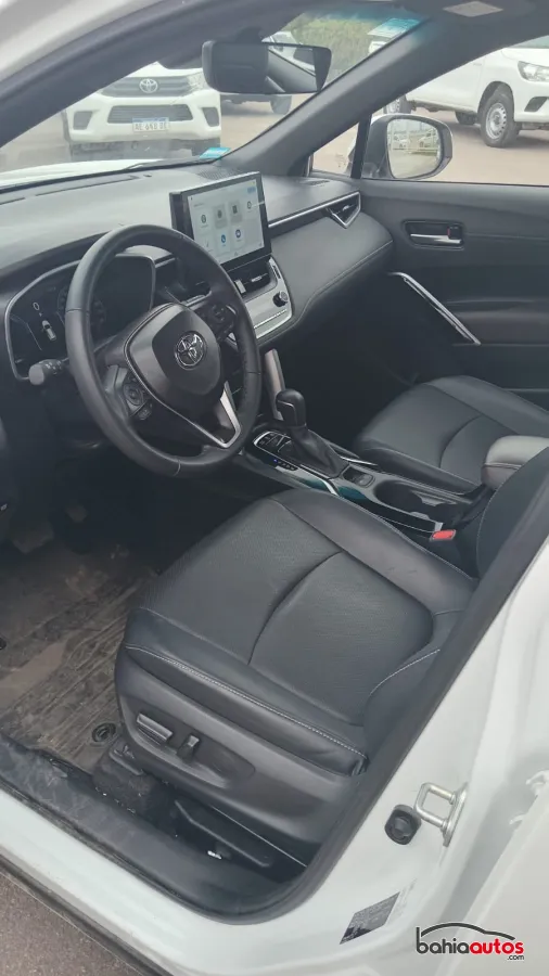 Toyota Corolla Cross 2025 usado en Bahía Blanca - foto 2