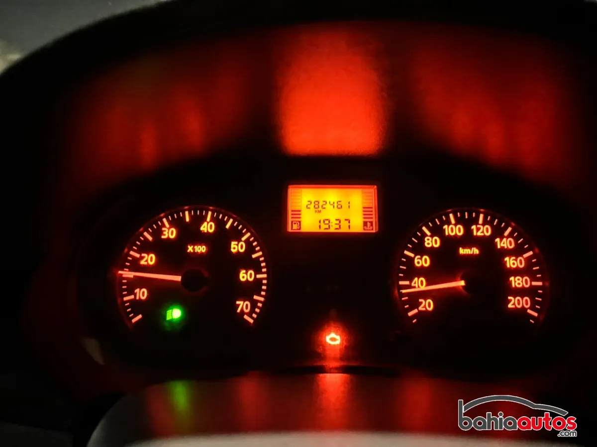 Renault Logan 2009 usado en Bahía Blanca - foto 4
