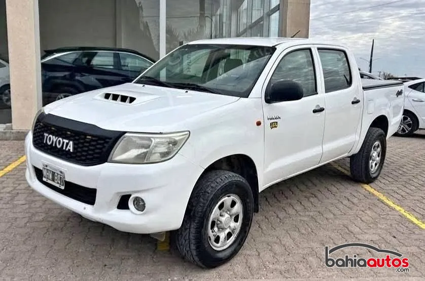 Toyota Hilux 2013 usado en Bahía Blanca - foto 1