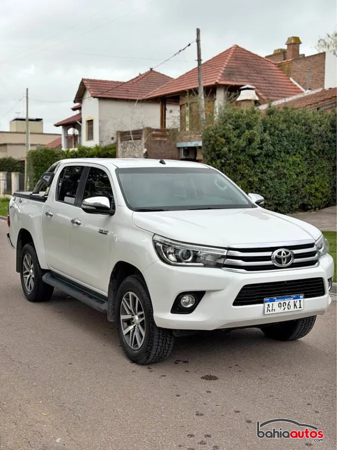 Toyota Hilux 2017 usado en Bahía Blanca - foto 1
