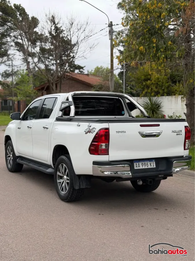 Toyota Hilux 2017 usado en Bahía Blanca - foto 4