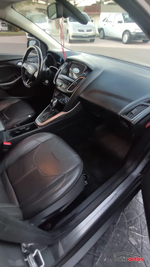Ford Focus III 2018 usado en Bahía Blanca - foto 4