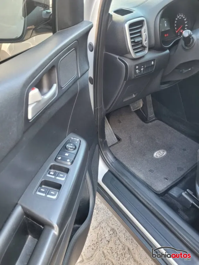 Kia Sportage 2017 usado en Bahía Blanca - foto 8