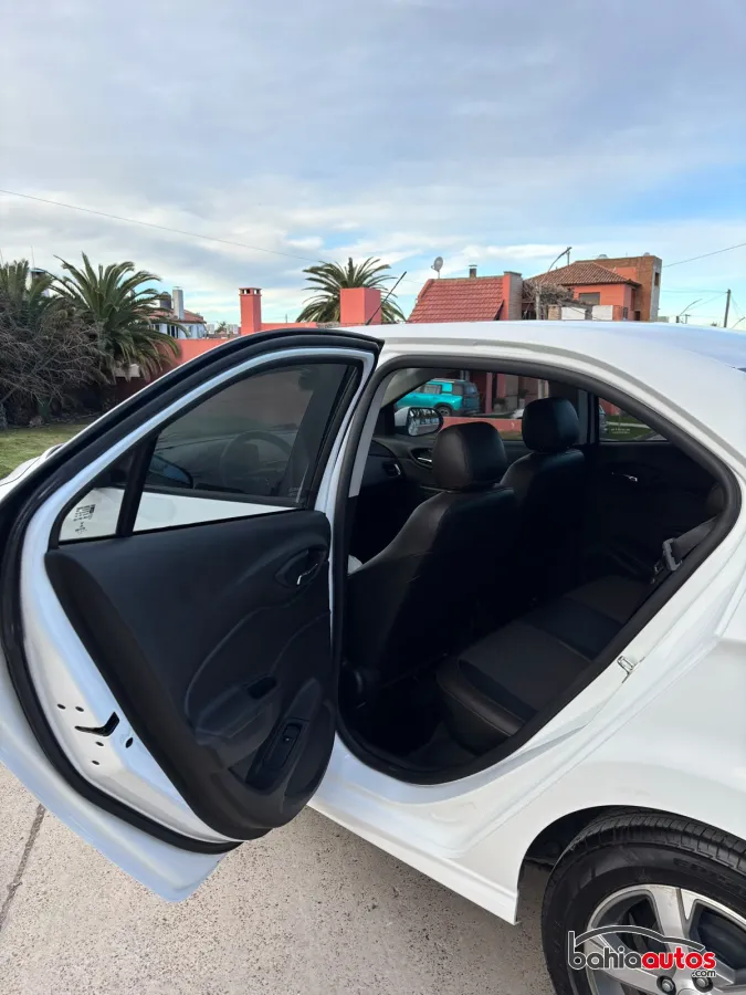 Chevrolet Prisma 2017 usado en Bahía Blanca - foto 3
