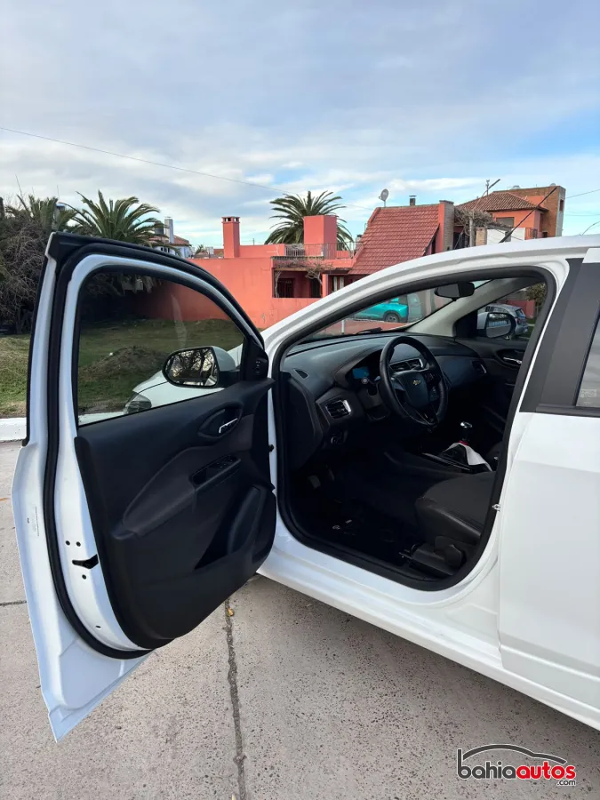 Chevrolet Prisma 2017 usado en Bahía Blanca - foto 12