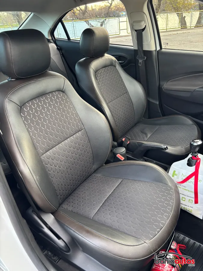 Chevrolet Prisma 2017 usado en Bahía Blanca - foto 13