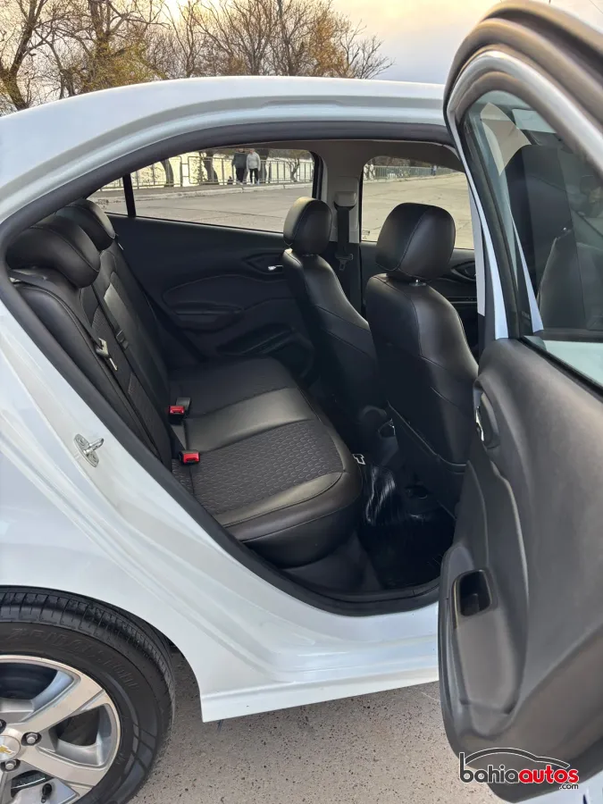 Chevrolet Prisma 2017 usado en Bahía Blanca - foto 15