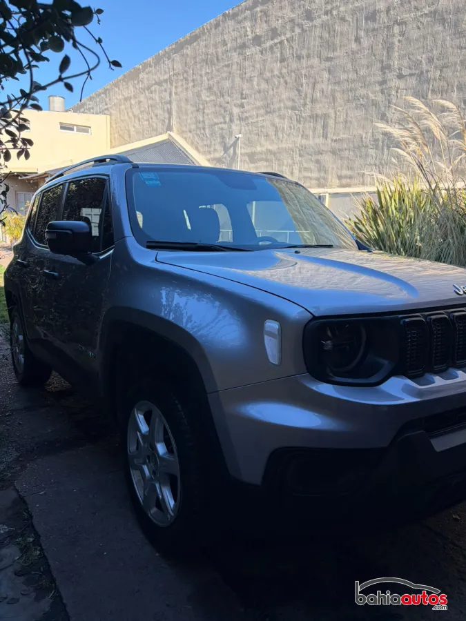 Jeep Renegade 2023 usado en Bahía Blanca - foto 3