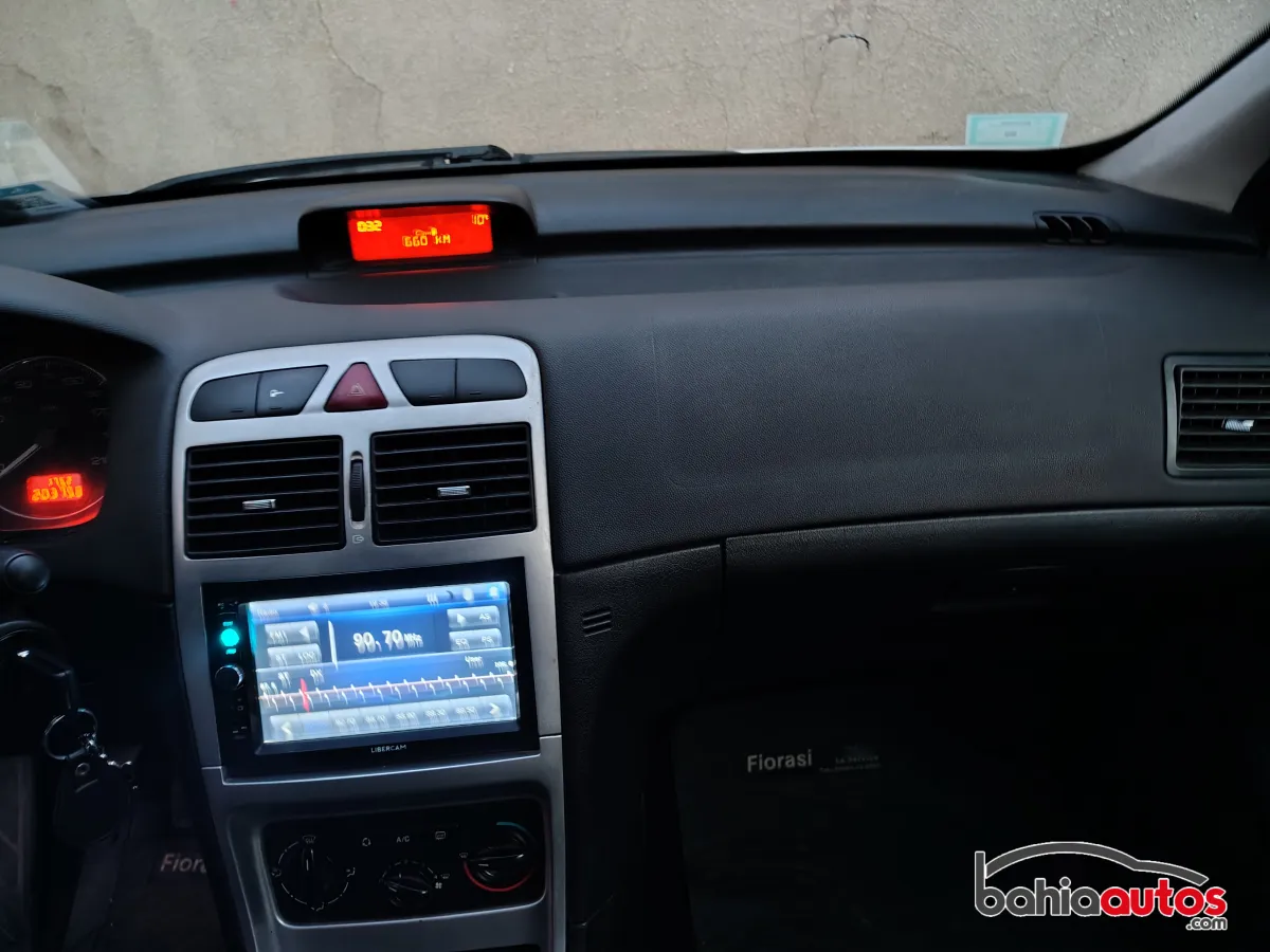 Peugeot 307 2008 usado en Bahía Blanca - foto 6