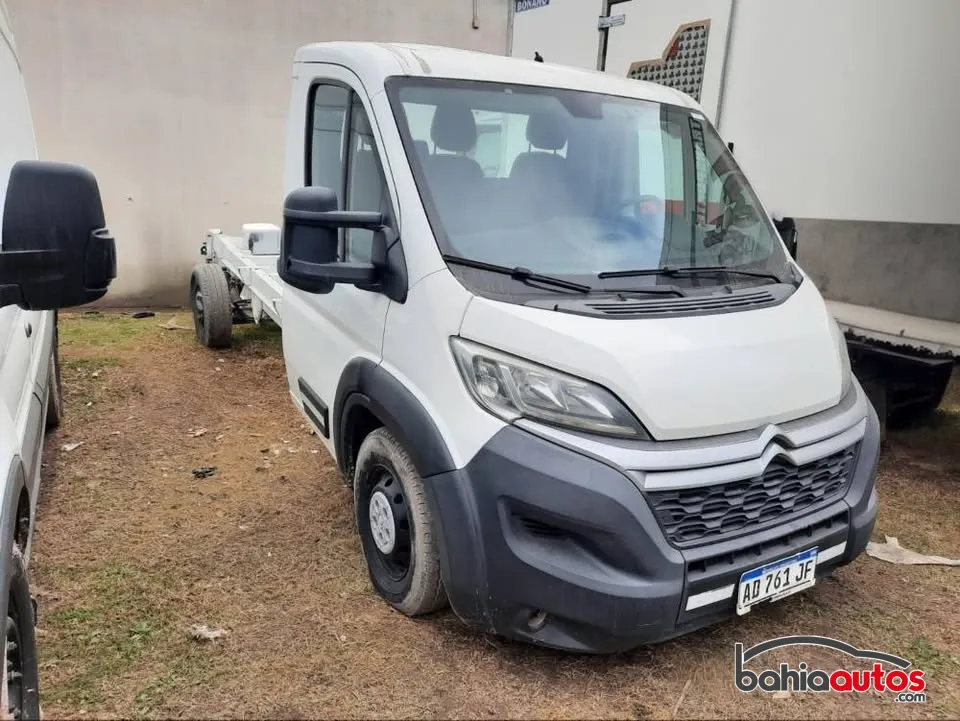 Citroën Jumper 2019 usado en Bahía Blanca - foto 2