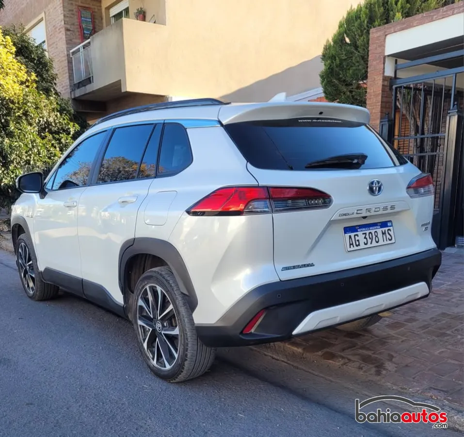 Toyota Corolla Cross 2024 usado en Bahía Blanca - foto 4