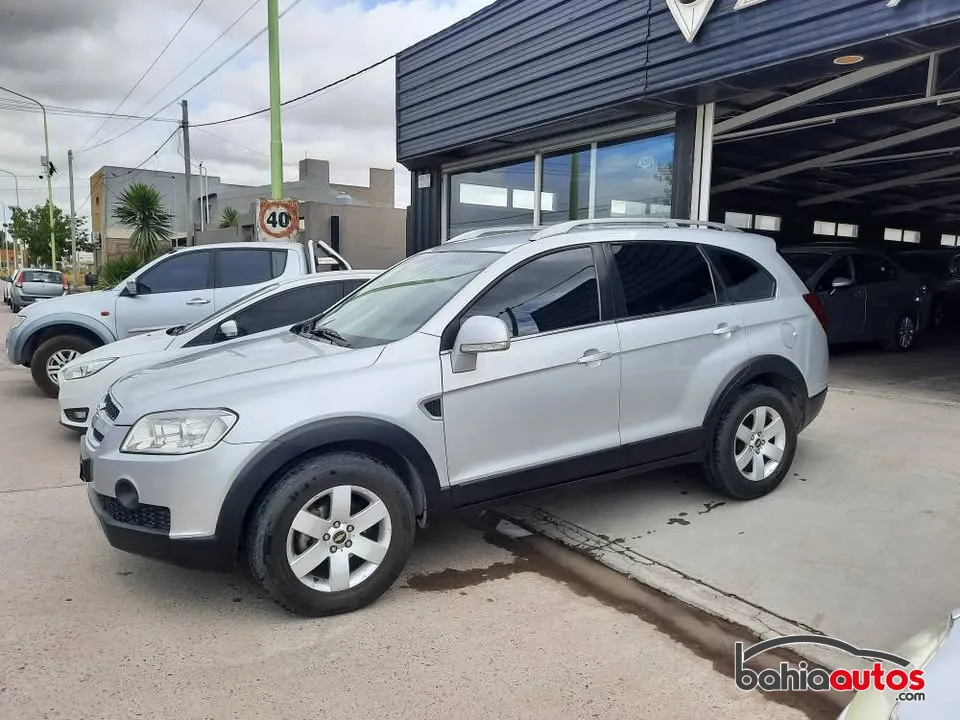 Chevrolet Captiva 2011 usado en Bahía Blanca - foto 2