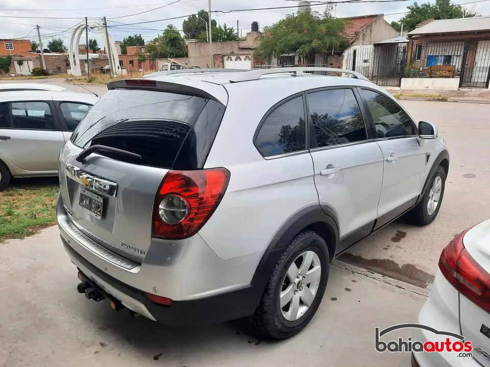 Chevrolet Captiva 2011 usado en Bahía Blanca - foto 4