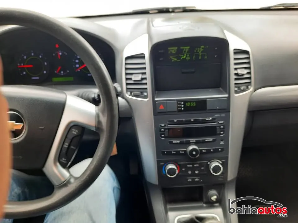 Chevrolet Captiva 2011 usado en Bahía Blanca - foto 8