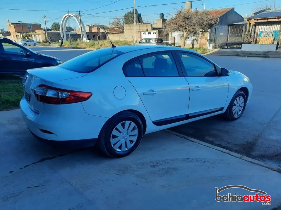 Renault Fluence 2012 usado en Bahía Blanca - foto 4