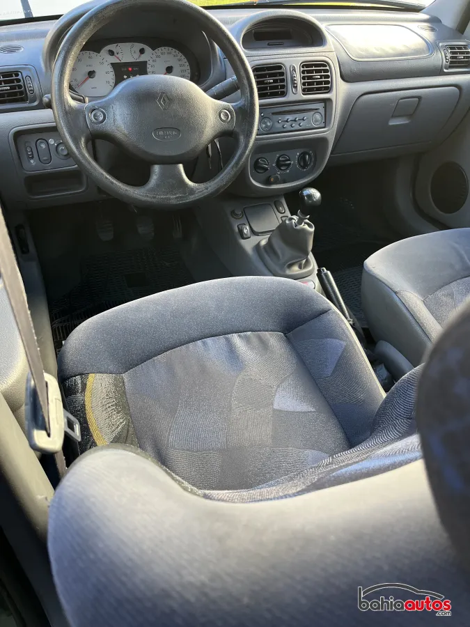 Renault Clio Mío 2001 usado en Bahía Blanca - foto 11
