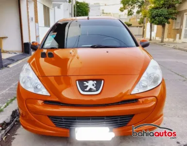 Peugeot 207 2015 usado en Bahía Blanca