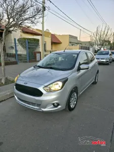 Ford Fiesta KD 2017 usado en Bahía Blanca