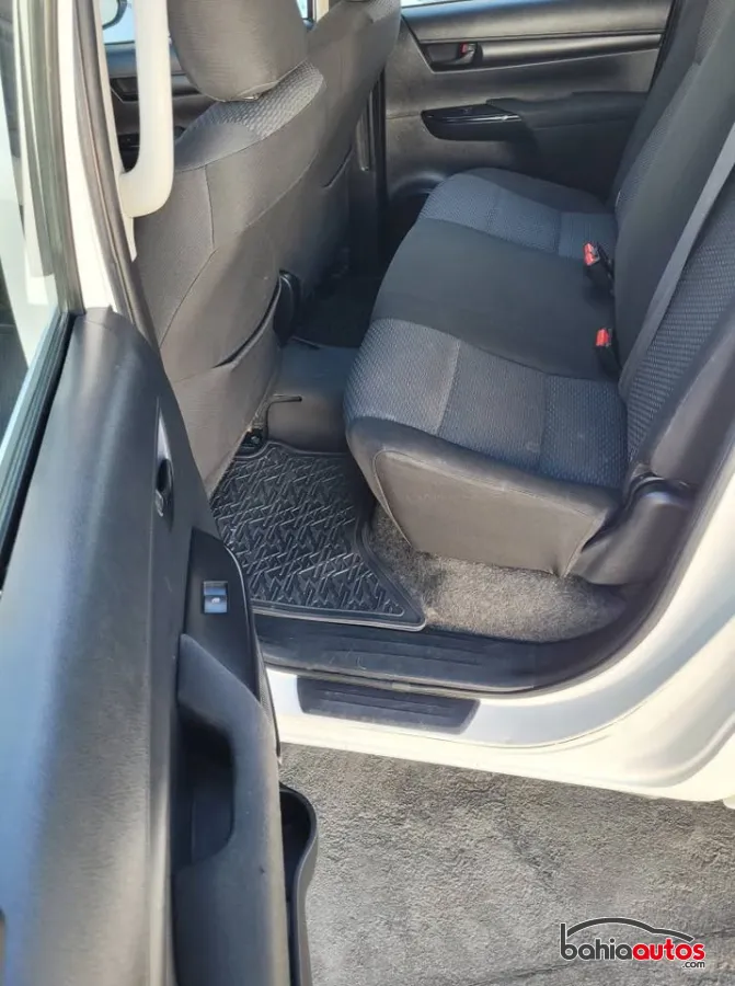 Toyota Hilux 2017 usado en Bahía Blanca - foto 8