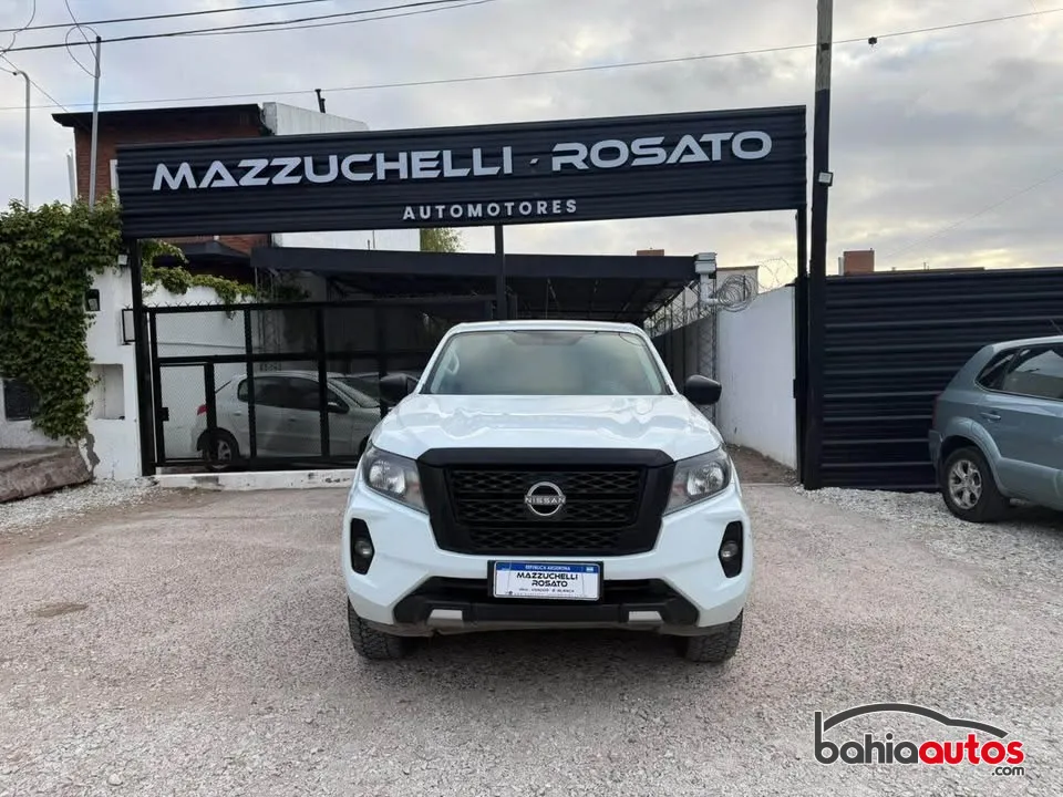 Nissan Frontier 2023 usado en Bahía Blanca - foto 2