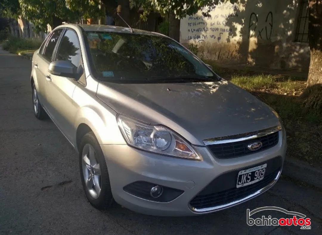 Ford Focus 2010 usado en Bahía Blanca - foto 2