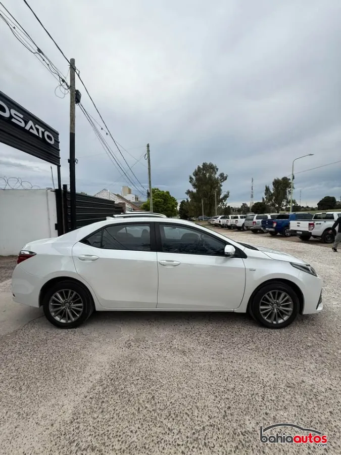Toyota Corolla 2018 usado en Bahía Blanca - foto 8
