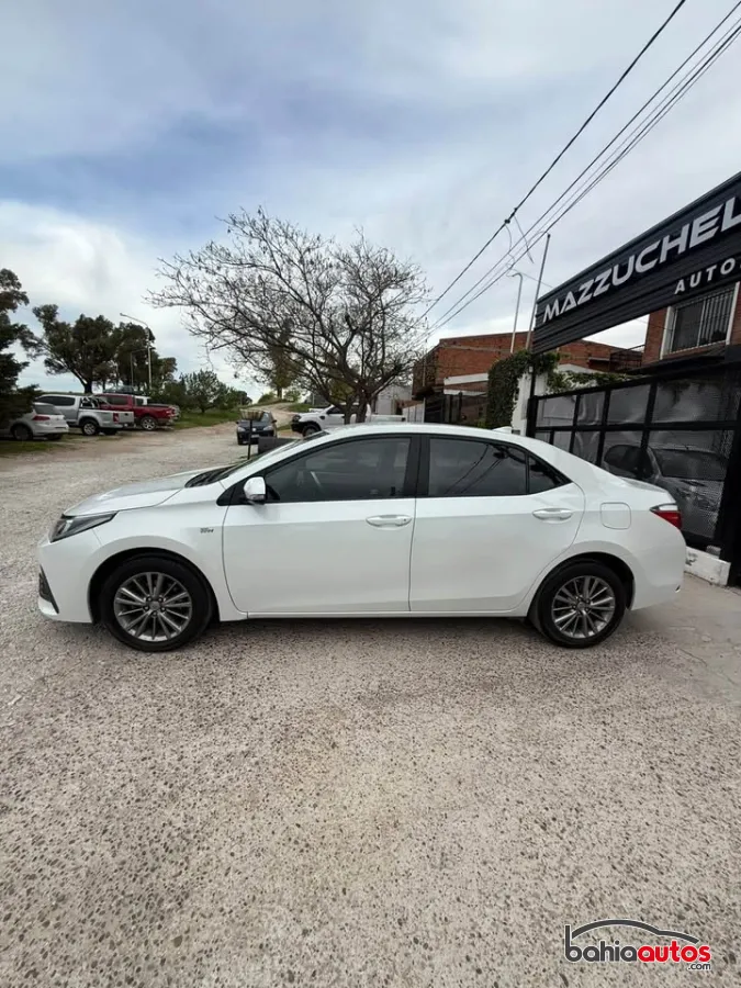 Toyota Corolla 2018 usado en Bahía Blanca - foto 9