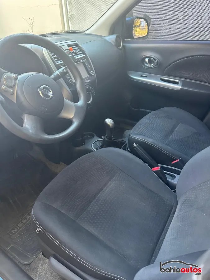 Nissan March 2015 usado en Bahía Blanca - foto 5