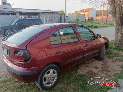 Renault Mégane III 1999 usado en Bahía Blanca
