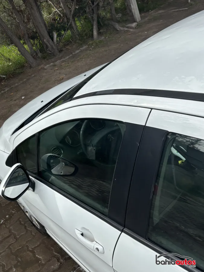Peugeot 308 2015 usado en Bahía Blanca - foto 7