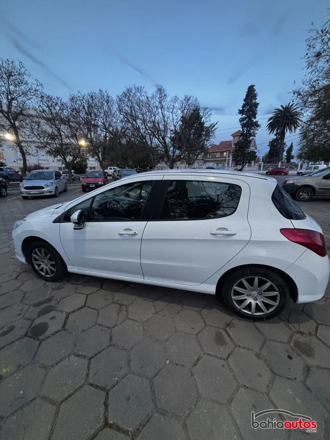 Peugeot 308 2015 usado en Bahía Blanca - foto 9