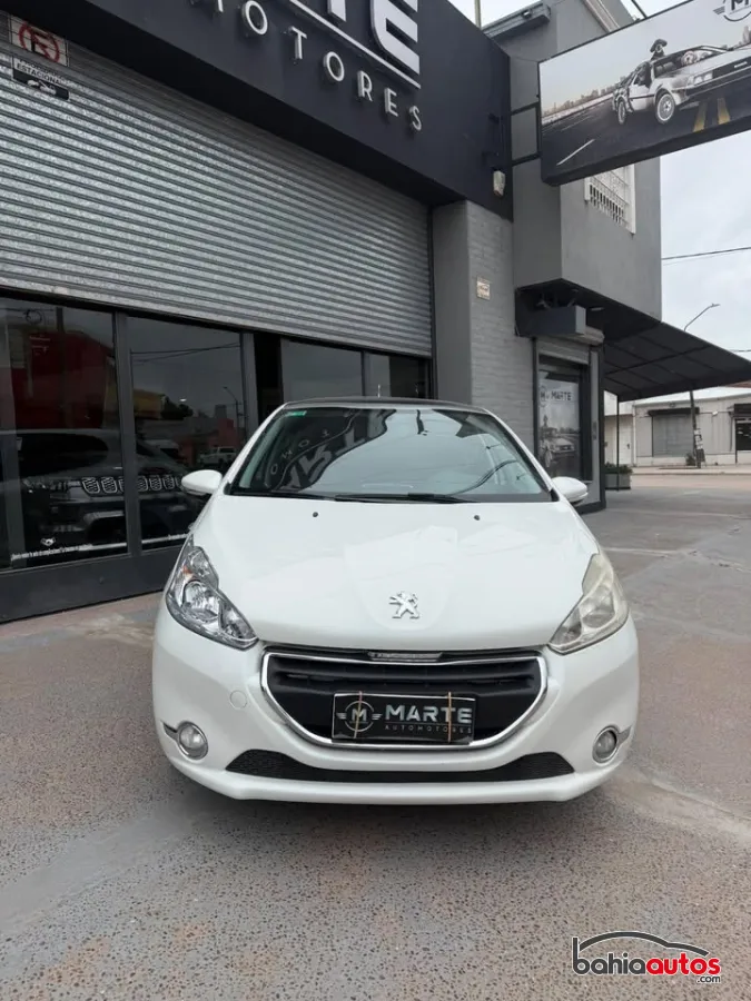 Peugeot 208 2015 usado en Bahía Blanca - foto 2