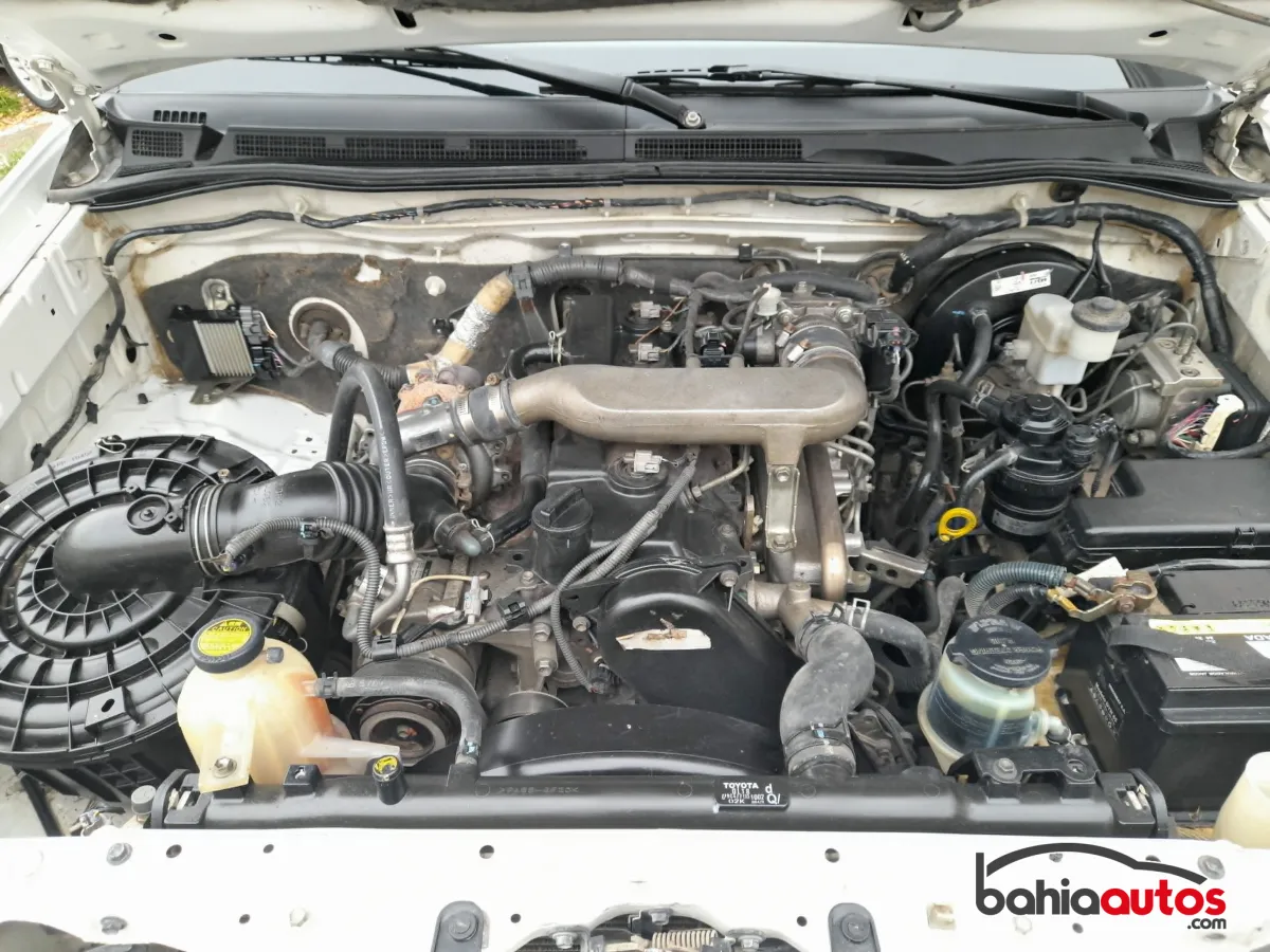 Toyota Hilux 2008 usado en Bahía Blanca - foto 11
