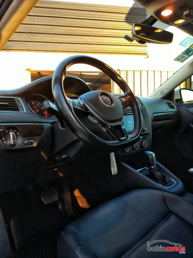 Volkswagen Vento 2017 usado en Bahía Blanca - foto 8