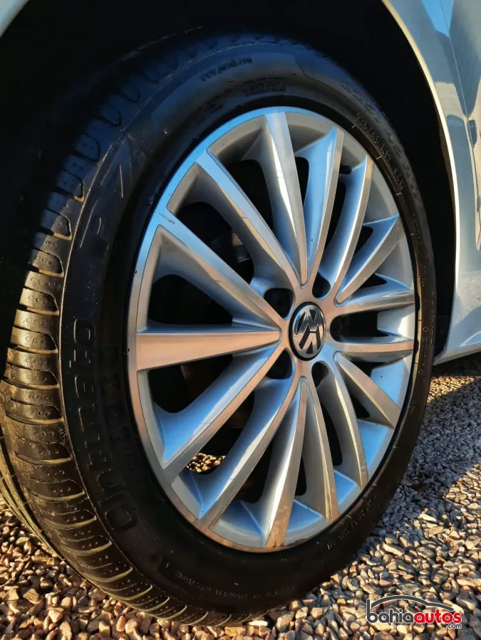 Volkswagen Vento 2017 usado en Bahía Blanca - foto 9