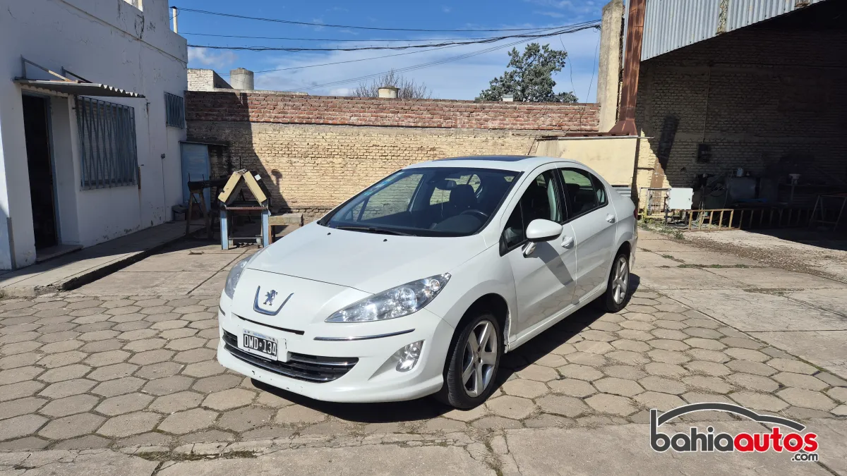 Peugeot 408 2015 usado en Bahía Blanca - foto 2